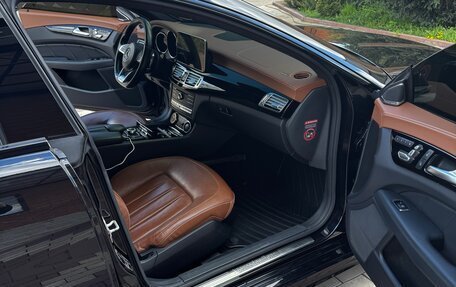 Mercedes-Benz CLS, 2015 год, 3 650 000 рублей, 9 фотография