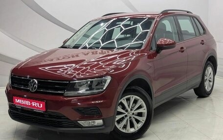 Volkswagen Tiguan II, 2017 год, 2 199 000 рублей, 1 фотография