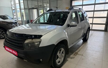 Renault Duster I рестайлинг, 2012 год, 689 000 рублей, 1 фотография