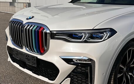 BMW X7, 2021 год, 10 300 000 рублей, 2 фотография