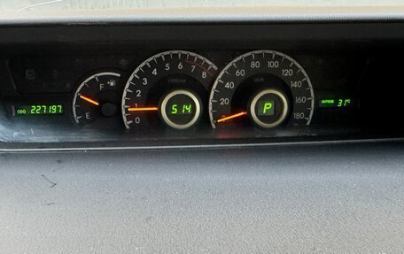 Toyota Noah III, 2010 год, 650 000 рублей, 15 фотография