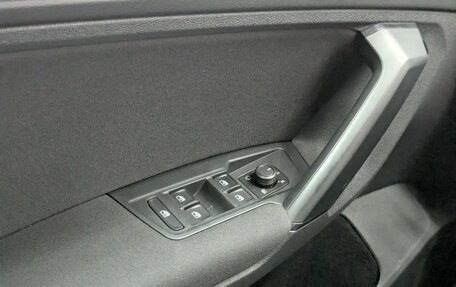 Volkswagen Tiguan II, 2017 год, 2 199 000 рублей, 15 фотография