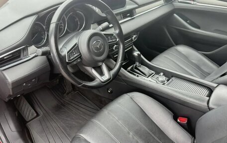 Mazda 6, 2018 год, 1 850 000 рублей, 5 фотография