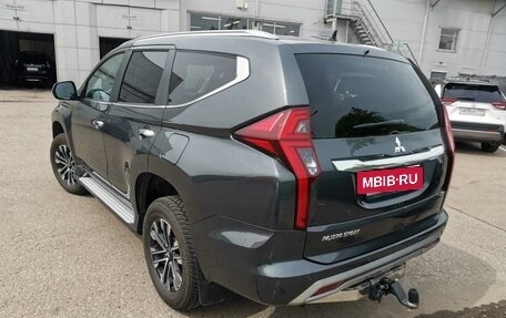 Mitsubishi Pajero Sport III рестайлинг, 2022 год, 5 000 000 рублей, 13 фотография