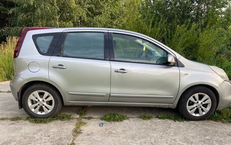 Nissan Note II рестайлинг, 2011 год, 770 000 рублей, 2 фотография