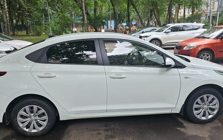 Hyundai Solaris II рестайлинг, 2018 год, 1 350 000 рублей, 8 фотография