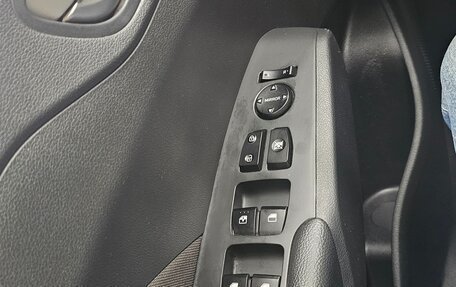 Hyundai Solaris II рестайлинг, 2018 год, 1 350 000 рублей, 11 фотография