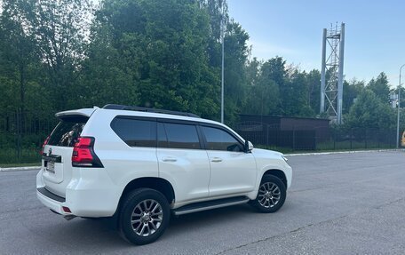Toyota Land Cruiser Prado 150 рестайлинг 2, 2017 год, 4 850 000 рублей, 8 фотография