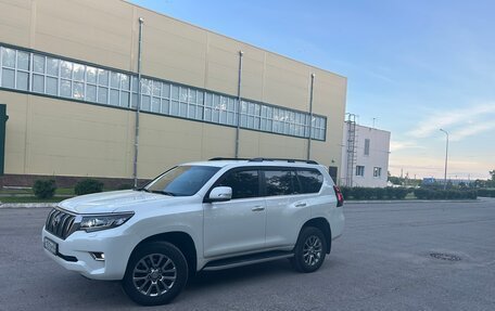 Toyota Land Cruiser Prado 150 рестайлинг 2, 2017 год, 4 850 000 рублей, 7 фотография
