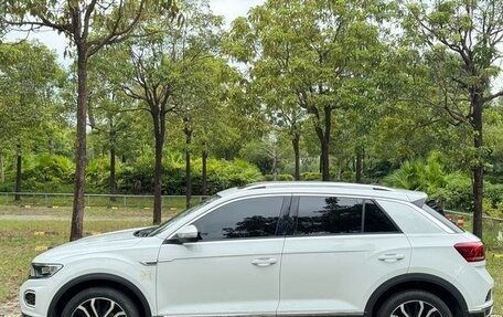 Volkswagen T-Roc I, 2022 год, 1 539 757 рублей, 7 фотография