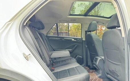 Volkswagen T-Roc I, 2022 год, 1 539 757 рублей, 18 фотография