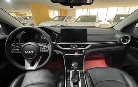 KIA K3, 2022 год, 1 560 000 рублей, 6 фотография