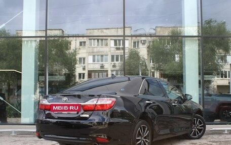 Toyota Camry, 2017 год, 2 377 000 рублей, 5 фотография
