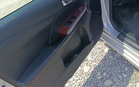 Toyota Camry, 2011 год, 1 370 000 рублей, 7 фотография