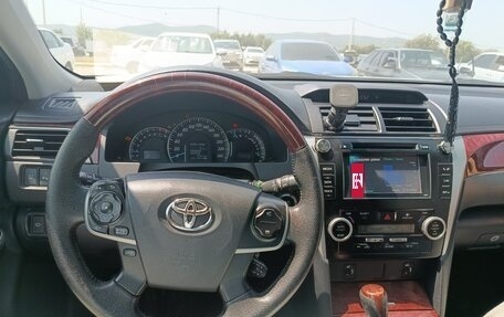 Toyota Camry, 2011 год, 1 370 000 рублей, 10 фотография