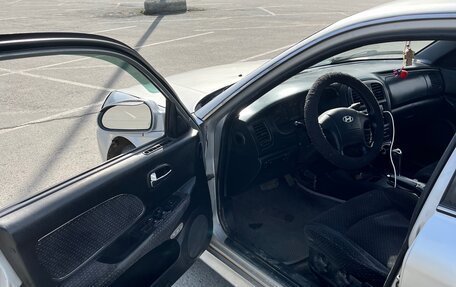 Hyundai Sonata IV рестайлинг, 2003 год, 280 000 рублей, 6 фотография