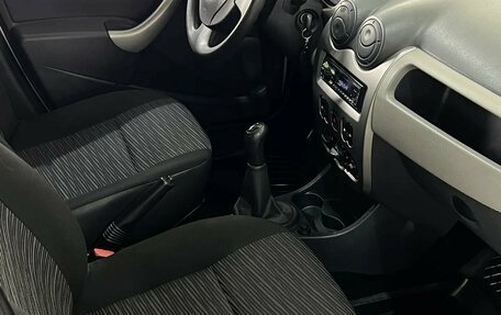 Renault Sandero I, 2014 год, 470 588 рублей, 18 фотография
