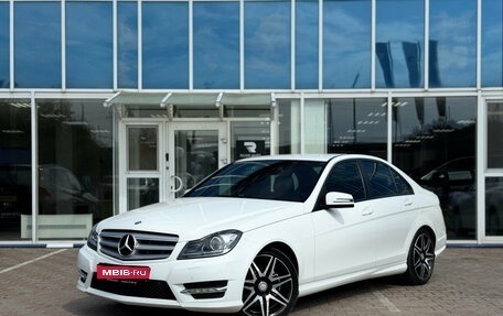 Mercedes-Benz C-Класс, 2013 год, 1 550 000 рублей, 1 фотография