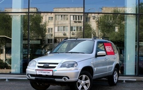 Chevrolet Niva I рестайлинг, 2017 год, 835 000 рублей, 1 фотография
