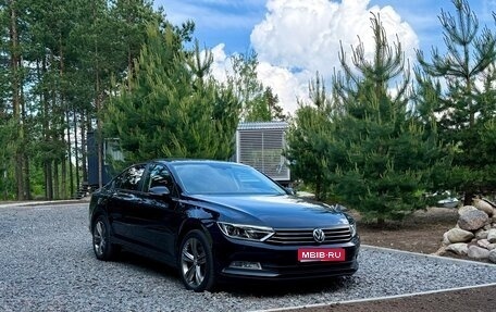 Volkswagen Passat B8 рестайлинг, 2017 год, 1 580 000 рублей, 1 фотография
