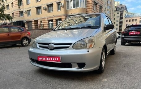 Toyota Platz, 2003 год, 420 000 рублей, 1 фотография
