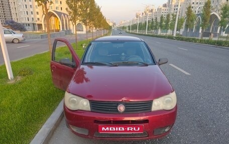 Fiat Albea I рестайлинг, 2007 год, 140 000 рублей, 1 фотография