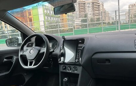 Volkswagen Polo VI (EU Market), 2020 год, 490 000 рублей, 7 фотография