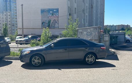 Toyota Camry, 2010 год, 1 300 000 рублей, 2 фотография