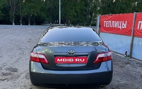 Toyota Camry, 2010 год, 1 300 000 рублей, 4 фотография