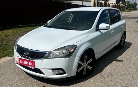 KIA cee'd I рестайлинг, 2010 год, 620 000 рублей, 6 фотография