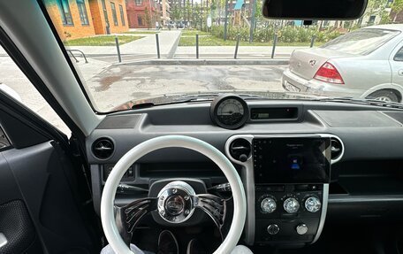 Scion xB II рестайлинг, 2005 год, 600 000 рублей, 3 фотография