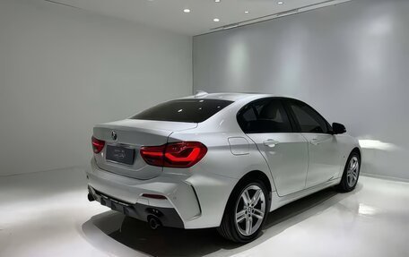 BMW 1 серия, 2023 год, 1 950 000 рублей, 5 фотография