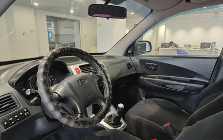 Hyundai Tucson III, 2006 год, 695 000 рублей, 20 фотография