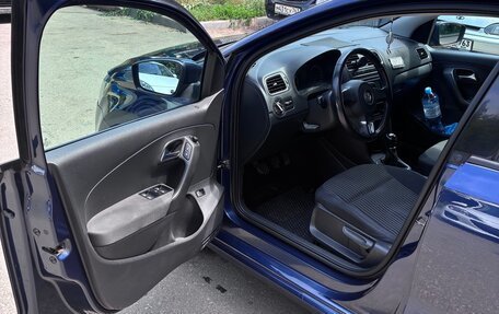 Volkswagen Polo VI (EU Market), 2013 год, 700 000 рублей, 7 фотография