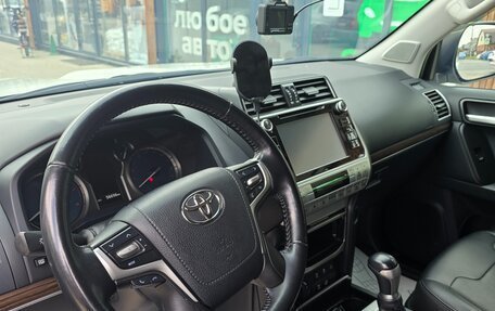 Toyota Land Cruiser Prado 150 рестайлинг 2, 2019 год, 6 300 000 рублей, 10 фотография