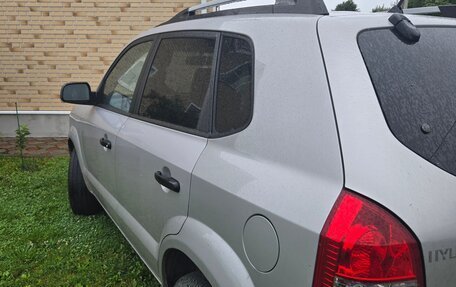 Hyundai Tucson III, 2004 год, 550 000 рублей, 4 фотография