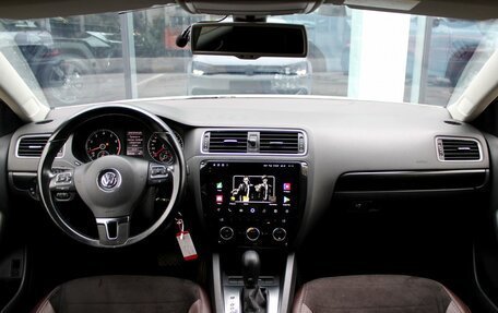 Volkswagen Jetta VI, 2014 год, 917 000 рублей, 11 фотография