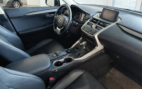 Lexus NX I, 2016 год, 2 199 000 рублей, 8 фотография