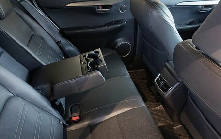 Lexus NX I, 2016 год, 2 199 000 рублей, 9 фотография