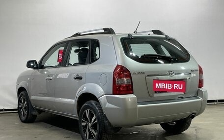 Hyundai Tucson III, 2006 год, 686 000 рублей, 7 фотография
