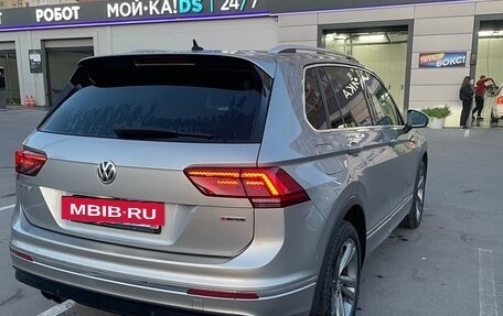 Volkswagen Tiguan II, 2018 год, 2 900 000 рублей, 4 фотография