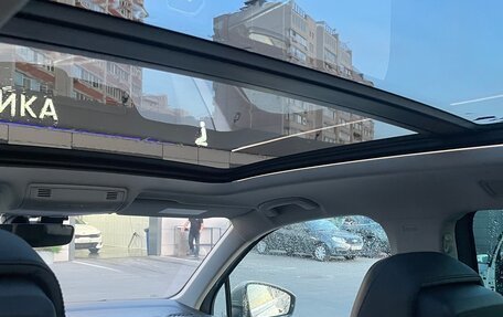 Volkswagen Tiguan II, 2018 год, 2 900 000 рублей, 11 фотография