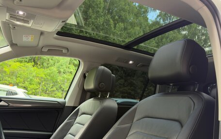 Volkswagen Tiguan II, 2019 год, 3 250 000 рублей, 2 фотография