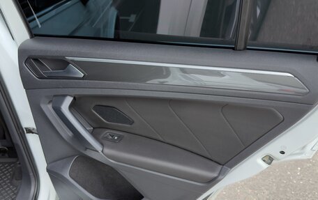 Volkswagen Tiguan II, 2019 год, 3 250 000 рублей, 33 фотография