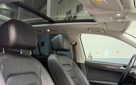 Volkswagen Tiguan II, 2019 год, 3 250 000 рублей, 26 фотография