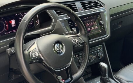 Volkswagen Tiguan II, 2019 год, 3 250 000 рублей, 25 фотография