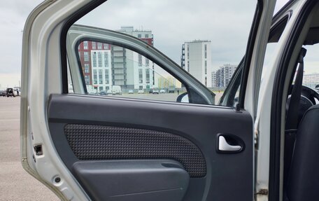 Renault Logan I, 2007 год, 230 000 рублей, 18 фотография