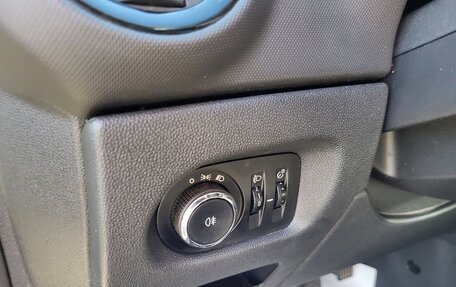 Opel Corsa D, 2012 год, 599 000 рублей, 18 фотография