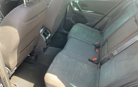 Volkswagen Tiguan II, 2022 год, 2 550 000 рублей, 19 фотография