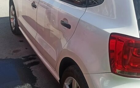 Volkswagen Polo VI (EU Market), 2010 год, 800 000 рублей, 6 фотография
